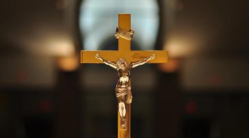 Dios no abandona al hombre