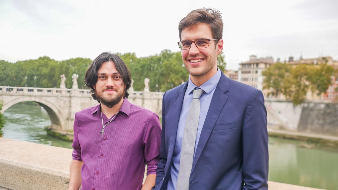 Guto Brinholi: «Cuando estamos en contacto con la belleza, todo se esclarece»