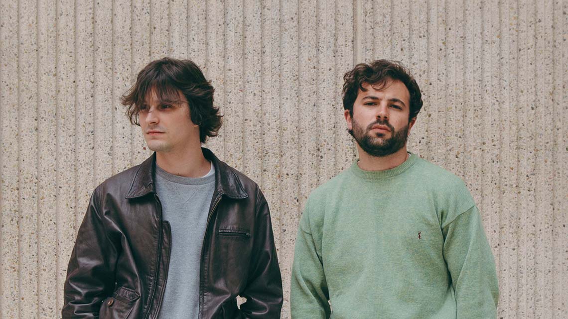 La canción indie de Besmaya a un trozo de pan